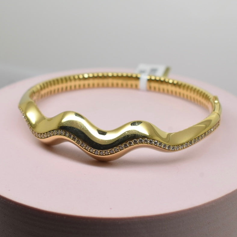 *LIMITED* 18K Gold - Hollow Wave Stone Bangle