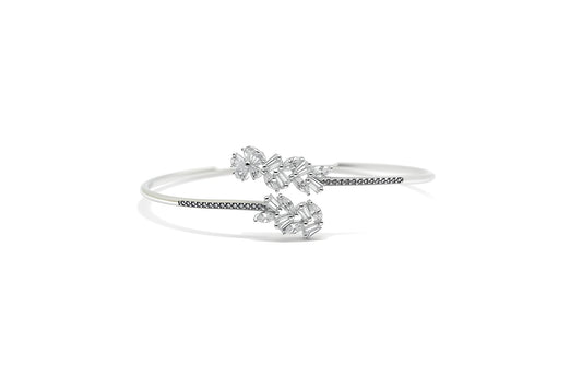 Premium Sterling Silver - Hanging Leaf Zircon Bangle