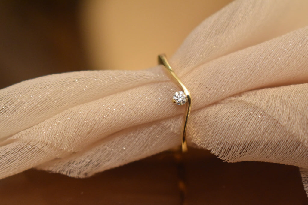 Online Jewelry Stores in UAE: Discover the Glittering World of Gold