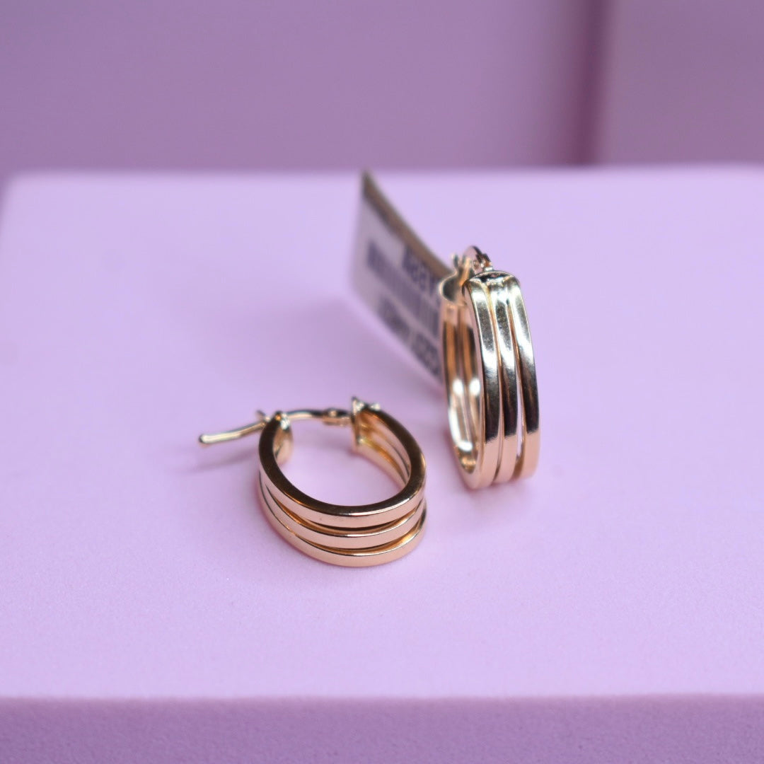 *NEW* Real 18K Yellow Gold - 3 Line Oval Hoop Earrings