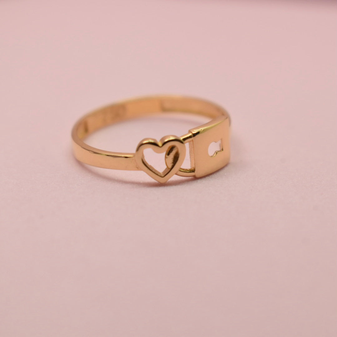 Real 18K Yellow Gold - Heart Lock Ring (Size 7.25)