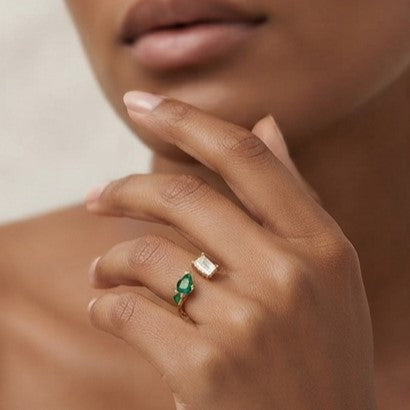 Fine 925 Sterling Silver -  Yellow Iris Green Gemstone Open Ring