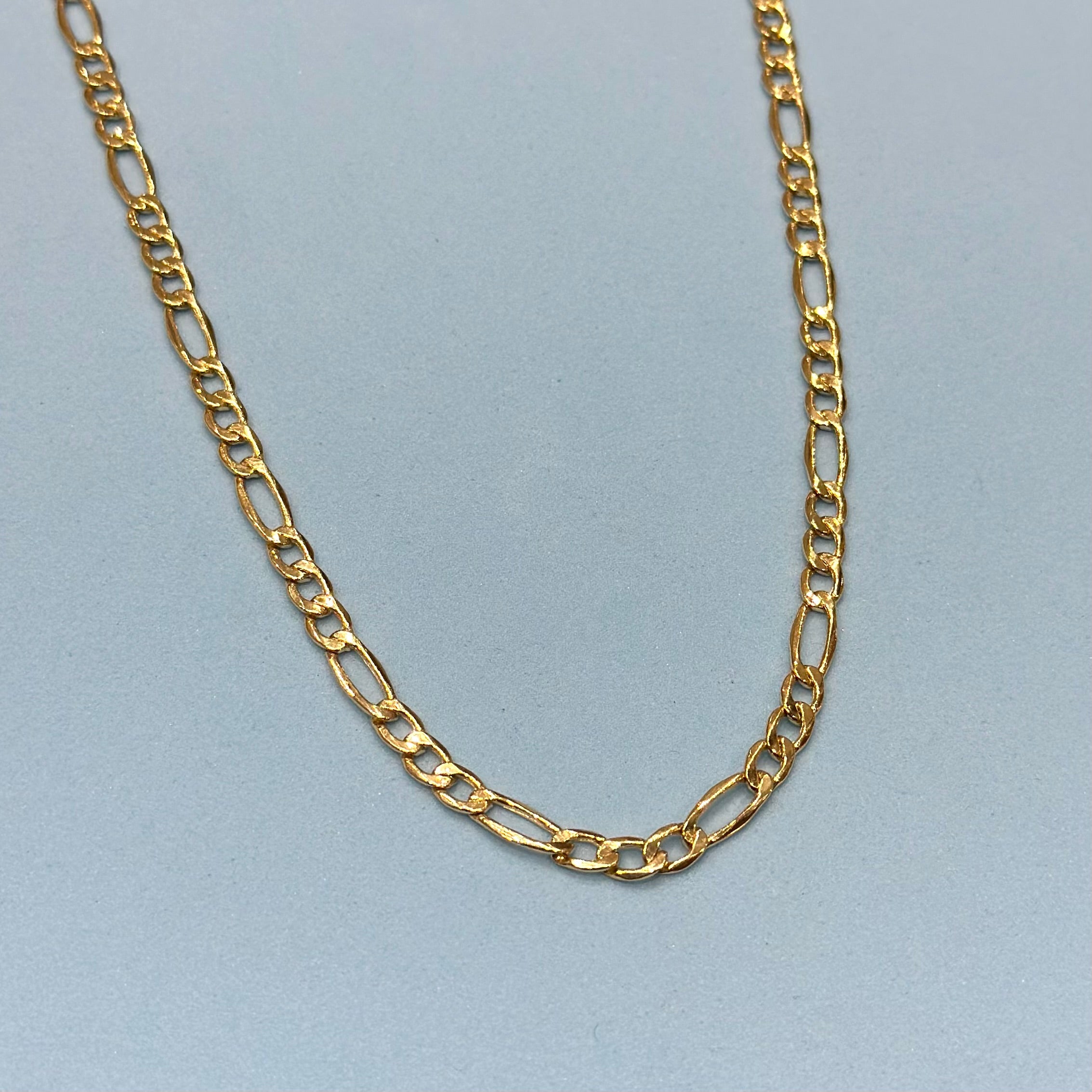 Real 18K Yellow Gold Figaro Thick Chain - Main Image