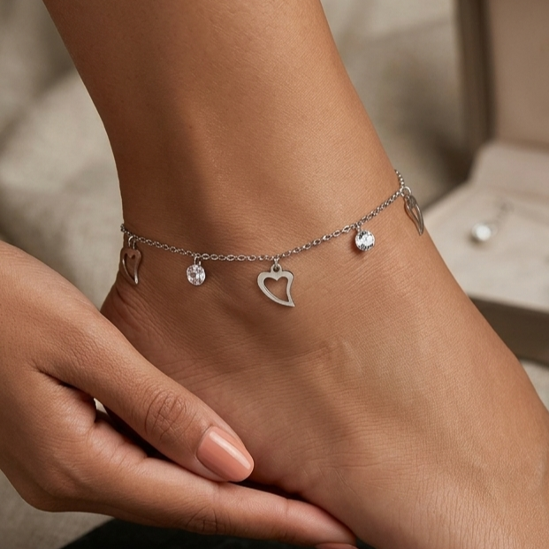 925 Sterling Silver - Crystal Heart Anklet
