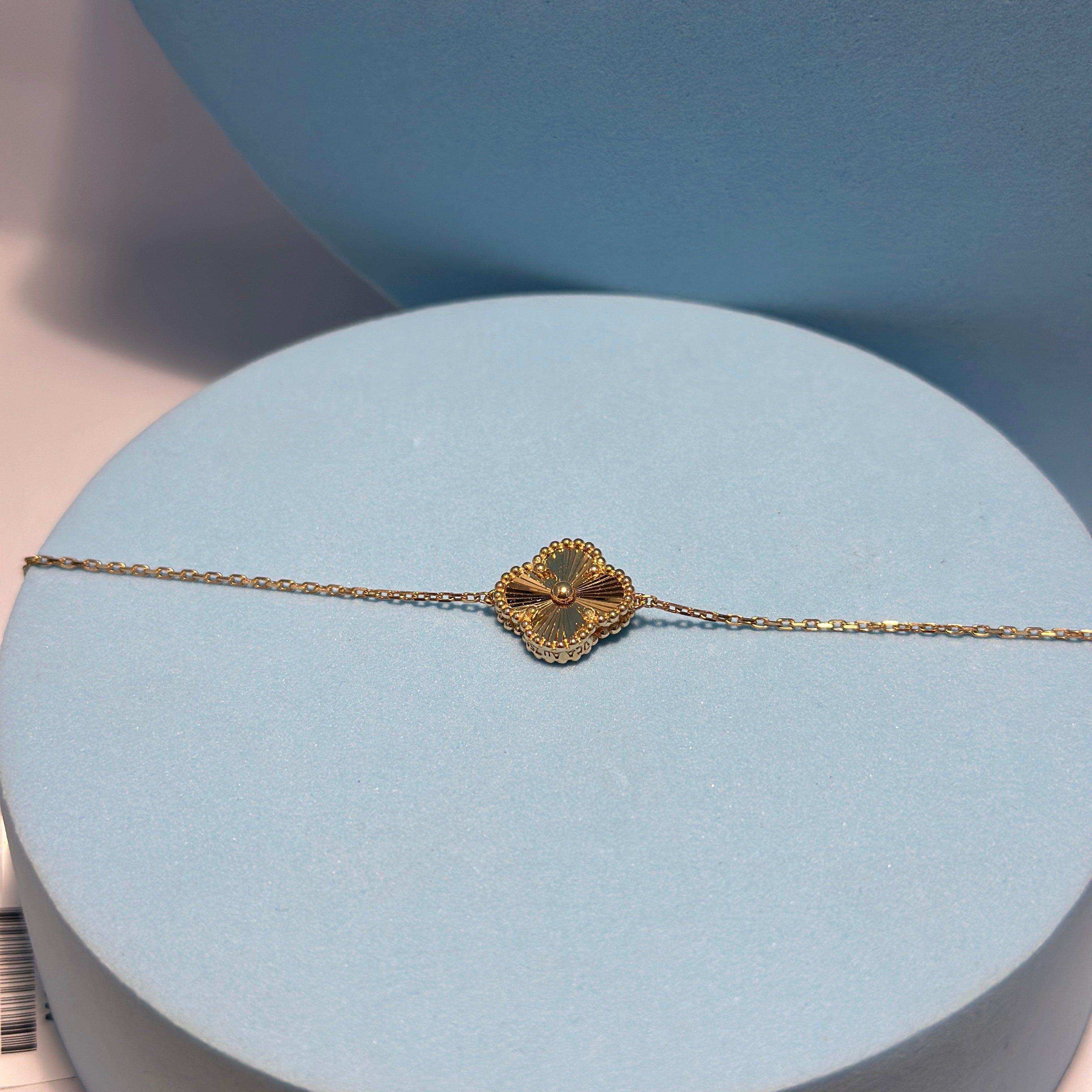 18K Yellow Gold - SJVC 12mm Sunshine Single Flower Bracelet