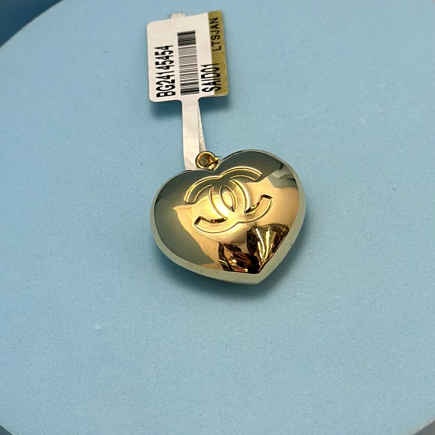 18K Yellow Gold - CC Heart Locket