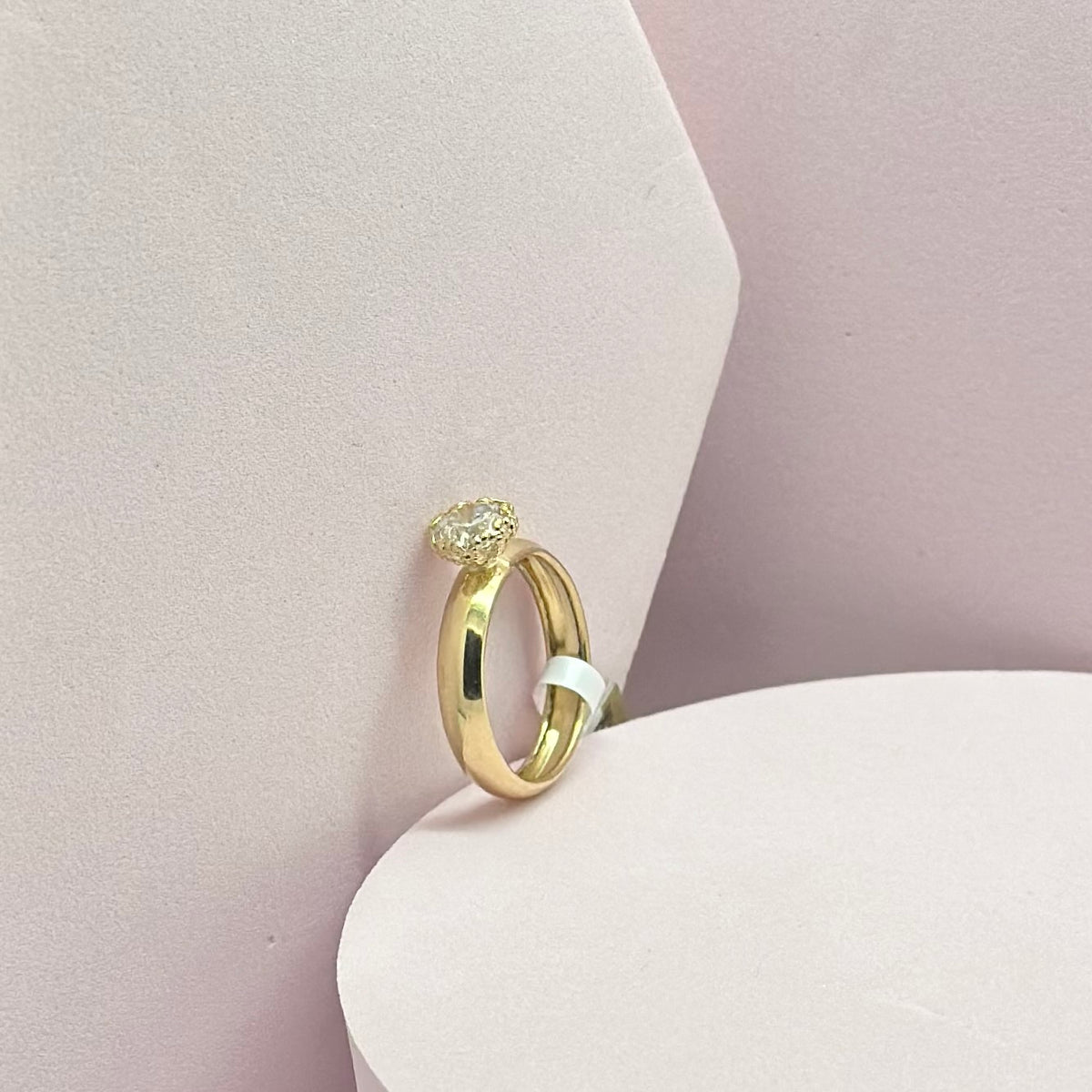 18K Yellow Gold - Single Stone Ring (Sizes Available)