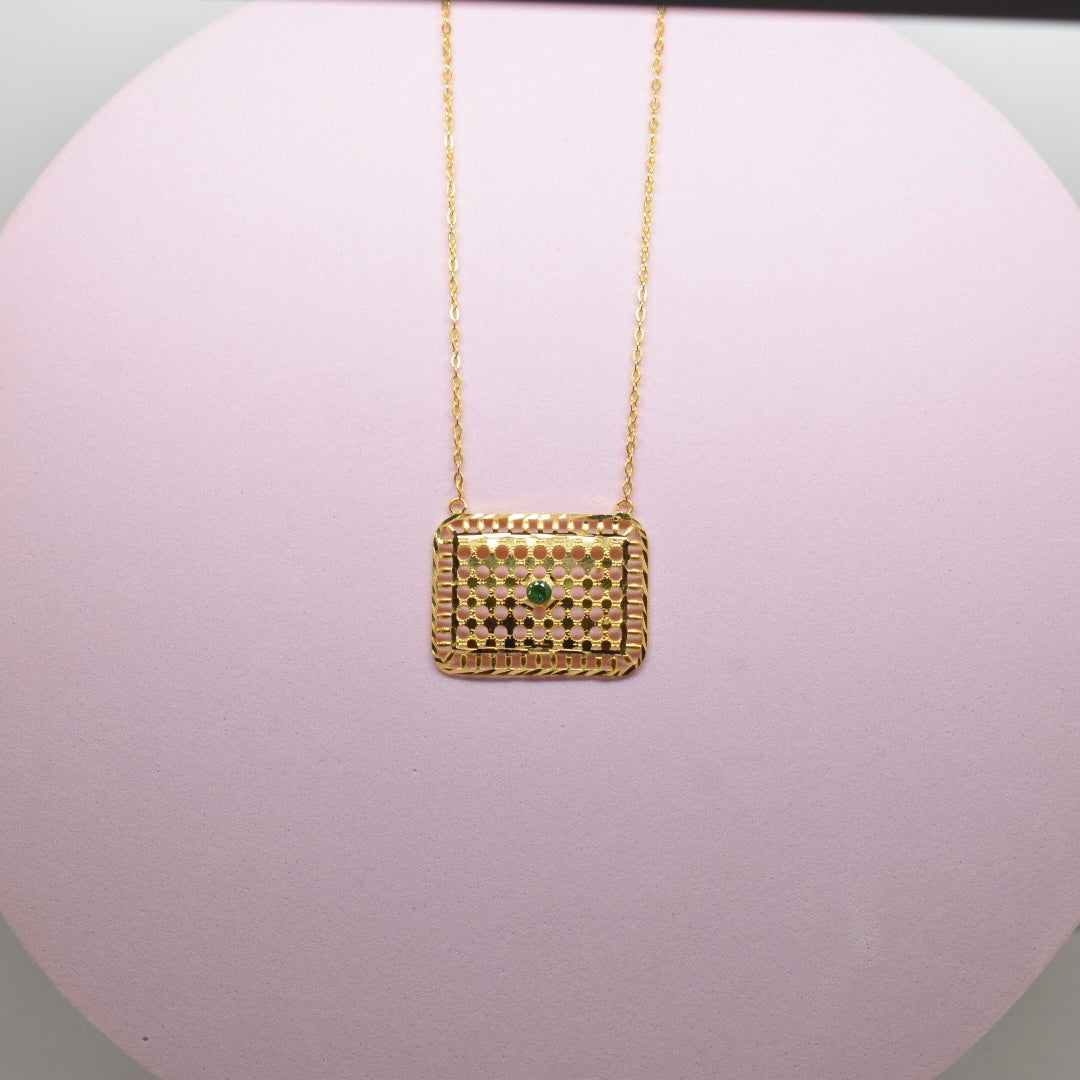 *SPECIAL* 21K Yellow Gold - Bahraini Rectangle Green Stone Necklace