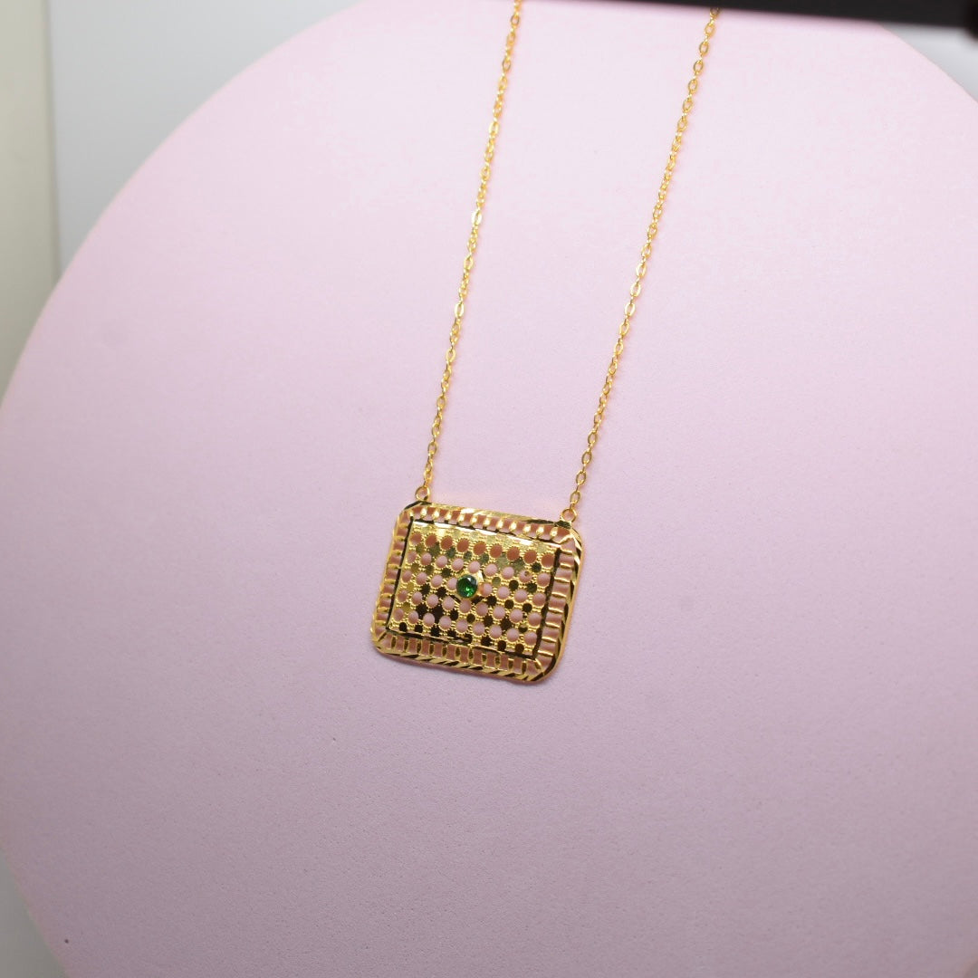 *SPECIAL* 21K Yellow Gold - Bahraini Rectangle Green Stone Necklace