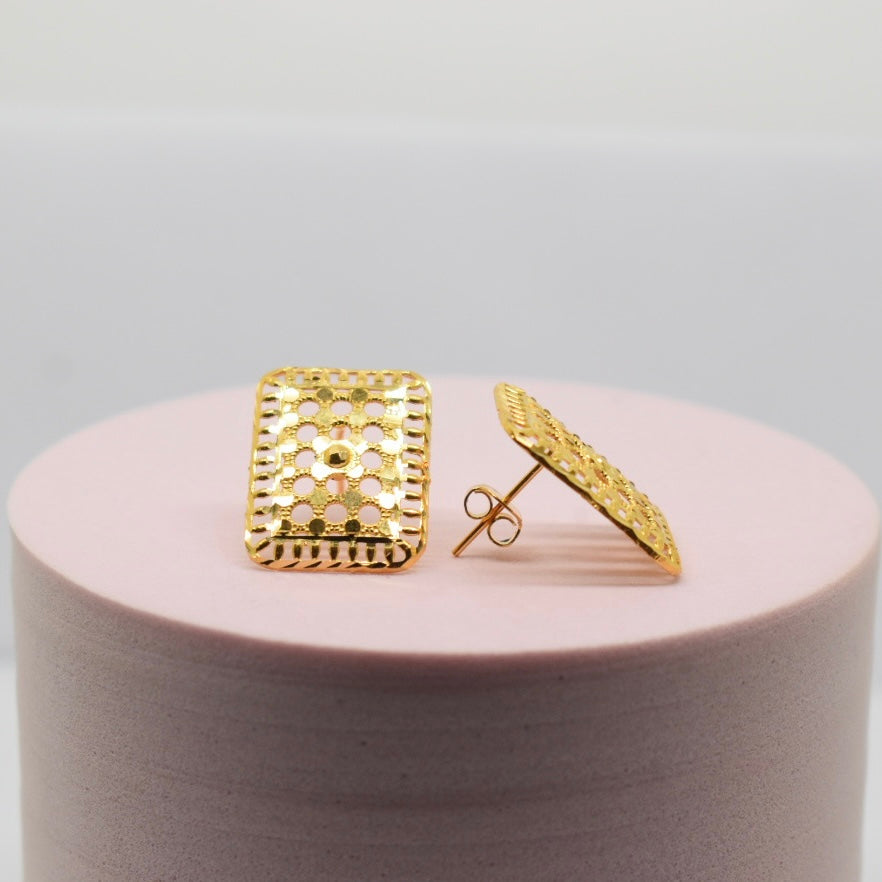 *SPECIAL* 21K Yellow Gold - Kuwaiti Plain Square Earring