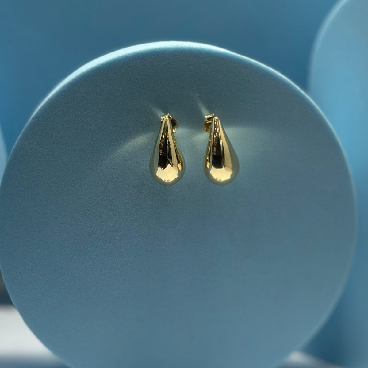 Real 18K Yellow Gold - Chunky Teardrop Small Earrings
