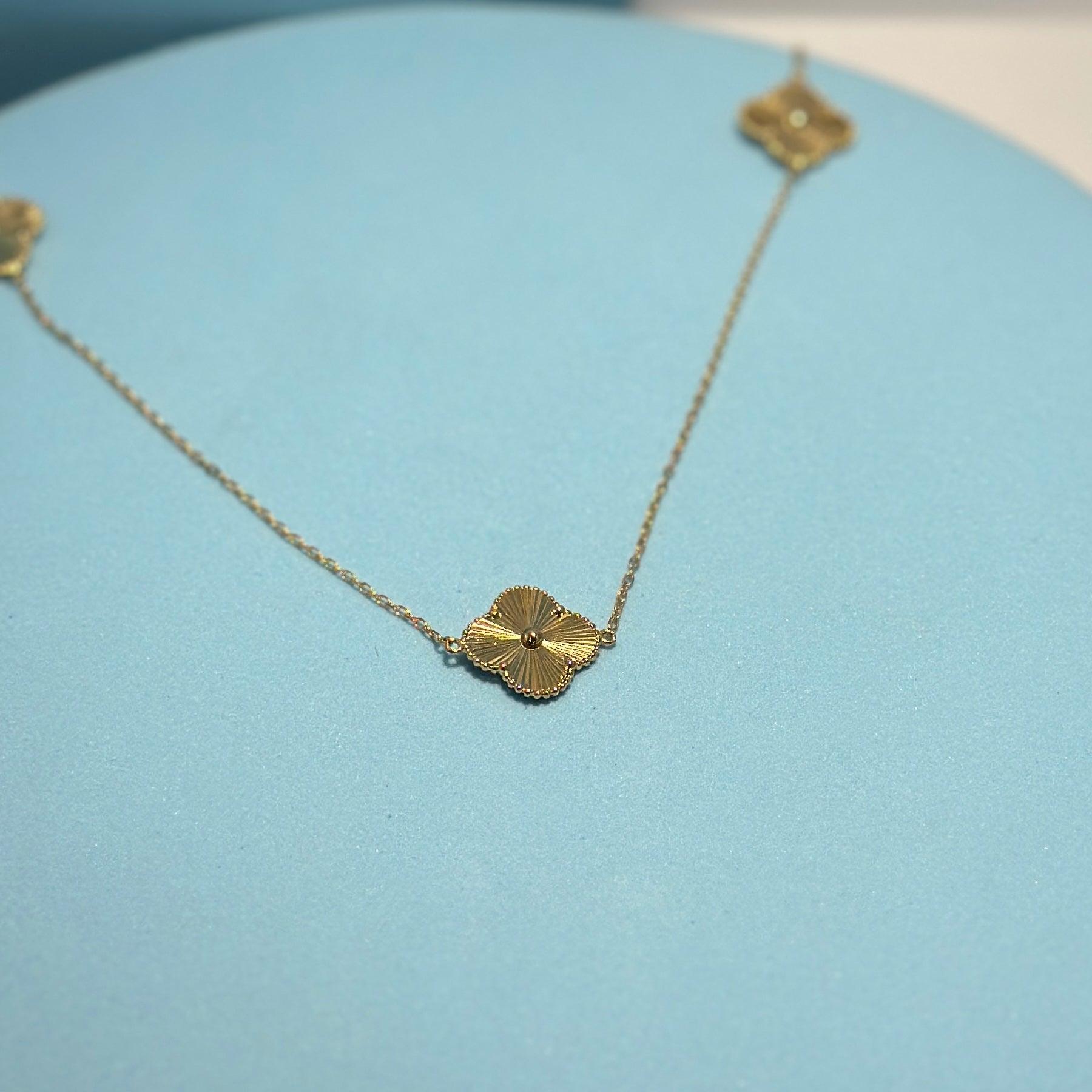 Real 18K Yellow Gold - SJVC Sunshine 3 Flower Flat Necklace