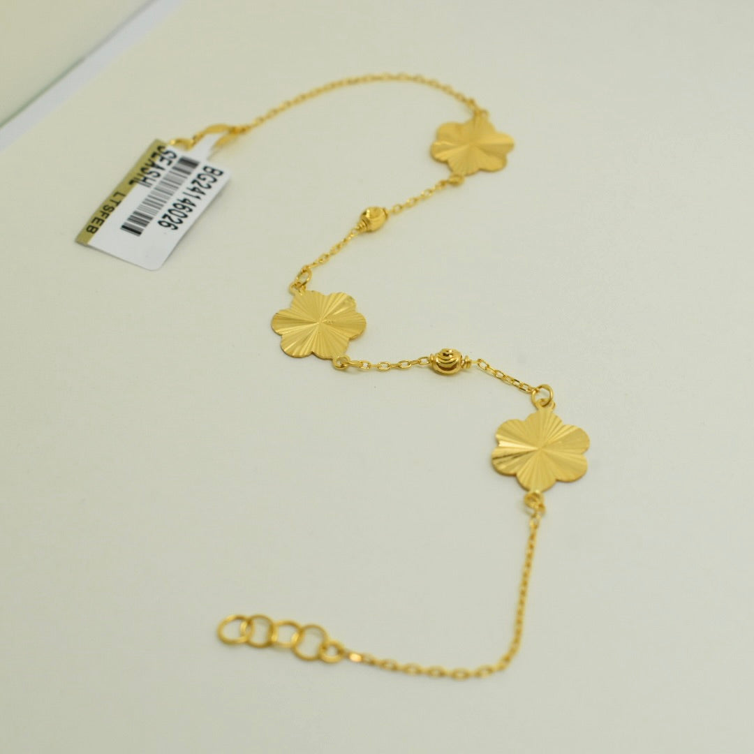 *NEW* 21K Yellow Gold - Arabic Cut Ball 3 Clover Bracelet