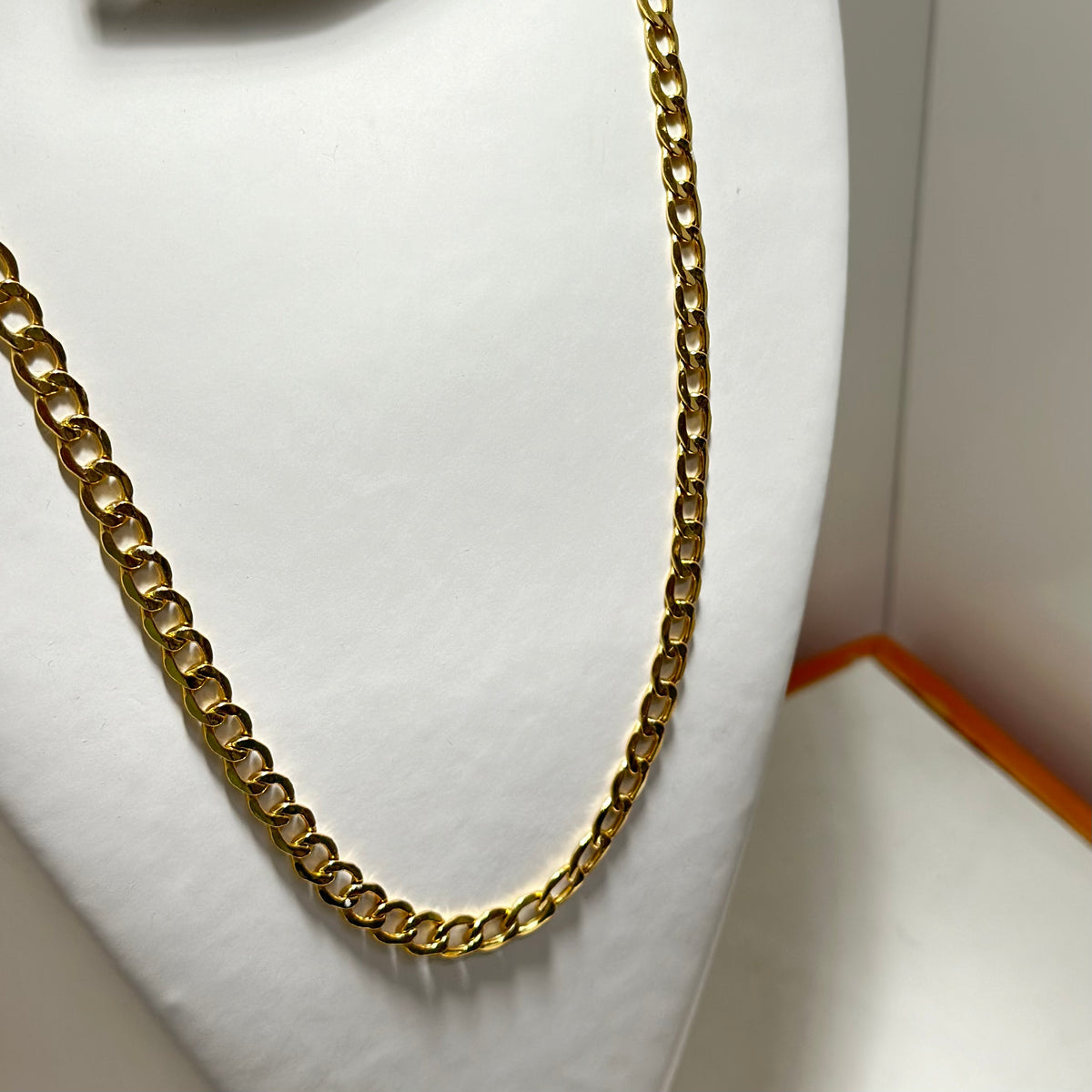 Real 18K Yellow Gold - Thick Curb Unisex Chain