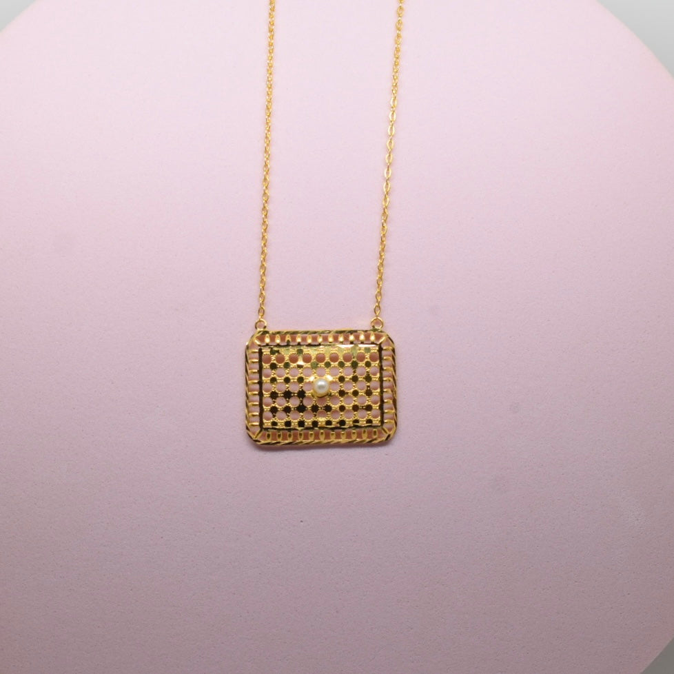 *SPECIAL* 21K Yellow Gold - Bahraini Rectangle Pearl Stone Necklace