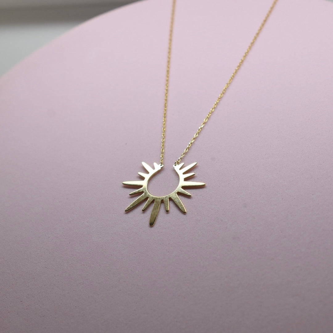 *LIMITED* 18K Gold - Sun Design Necklace