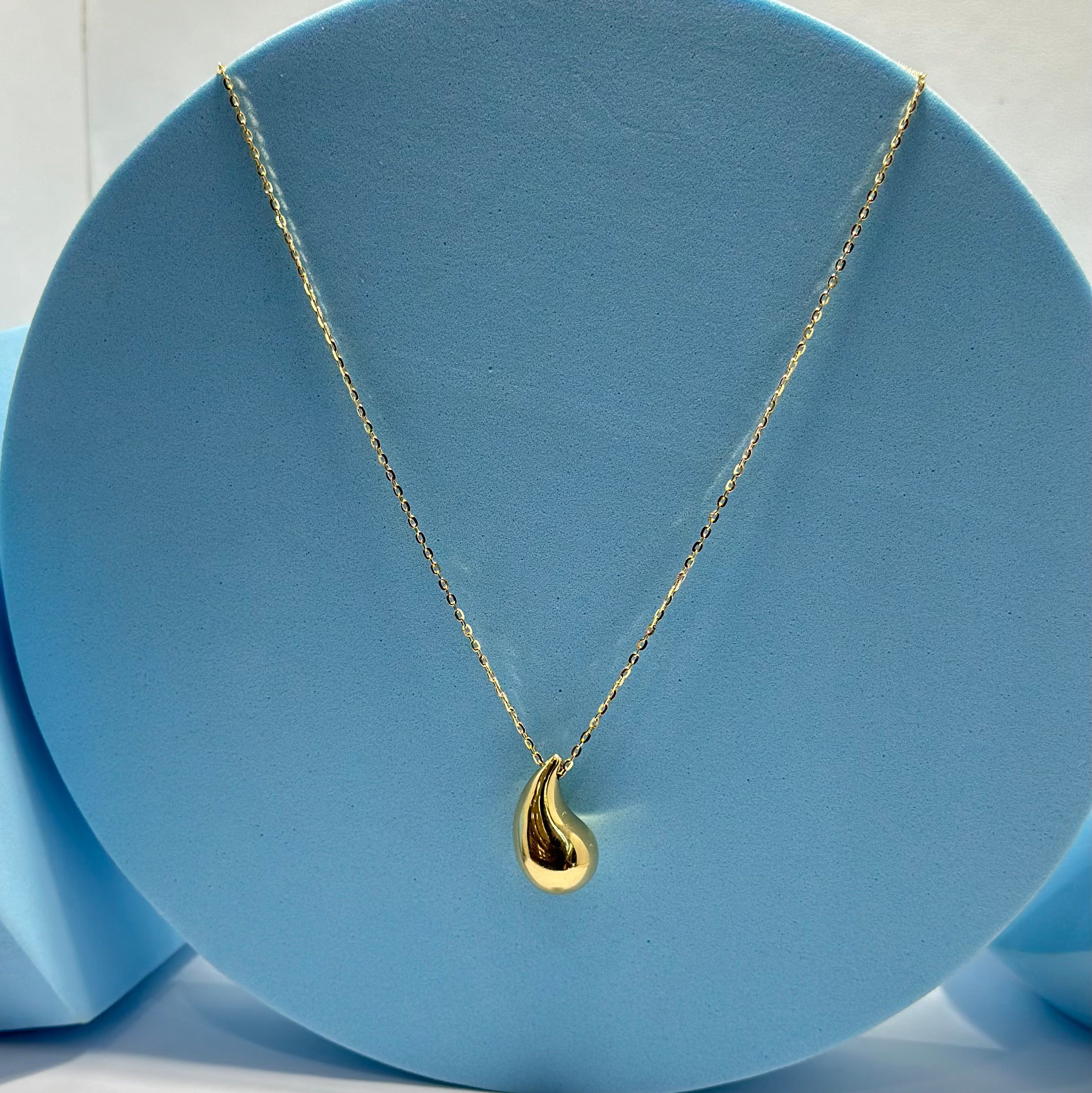 Real 18K Yellow Gold - Chunky Teardrop Medium Necklace