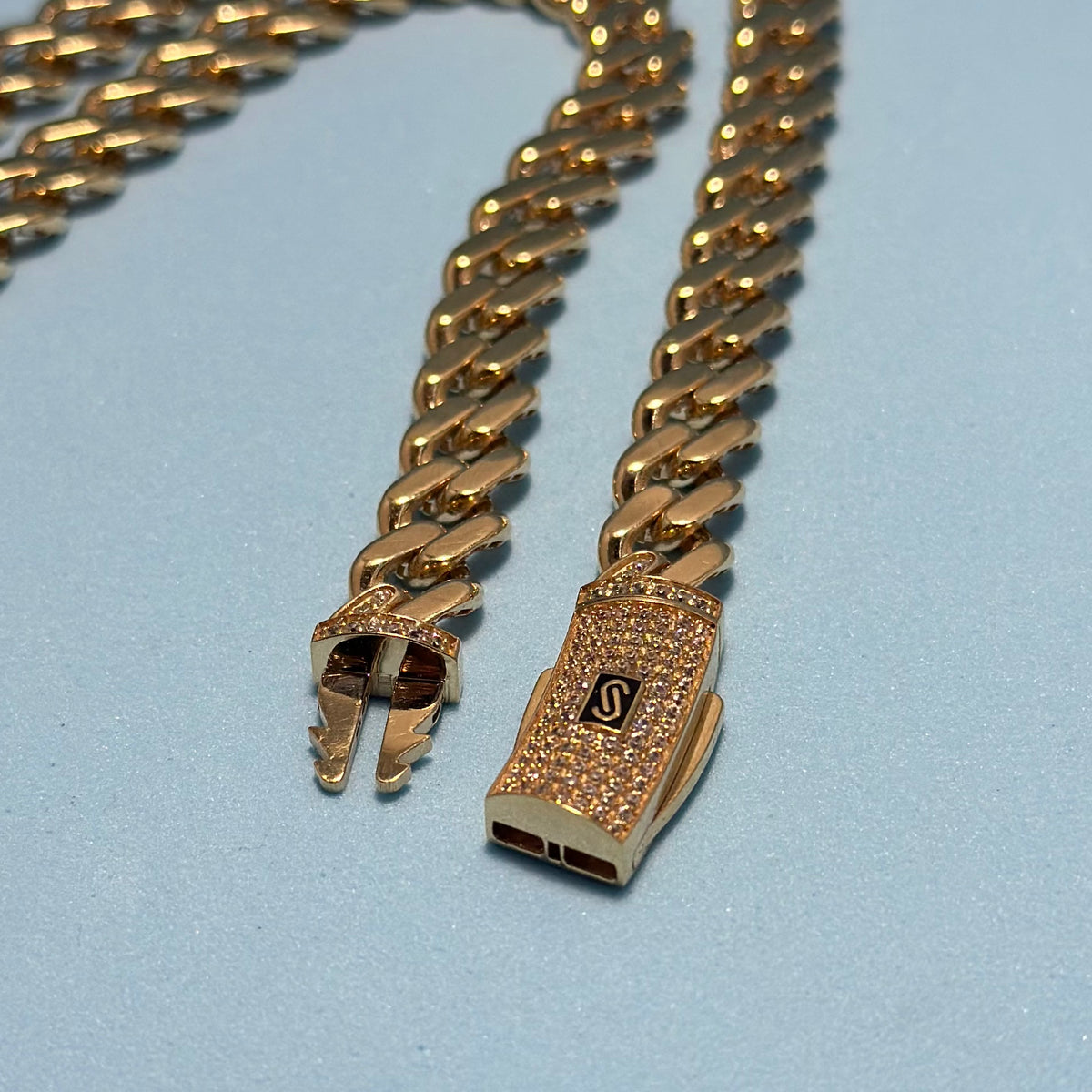 Real 18K Yellow Gold - 8mm Monaco Classic Chain with Stone – Sana Jewellers