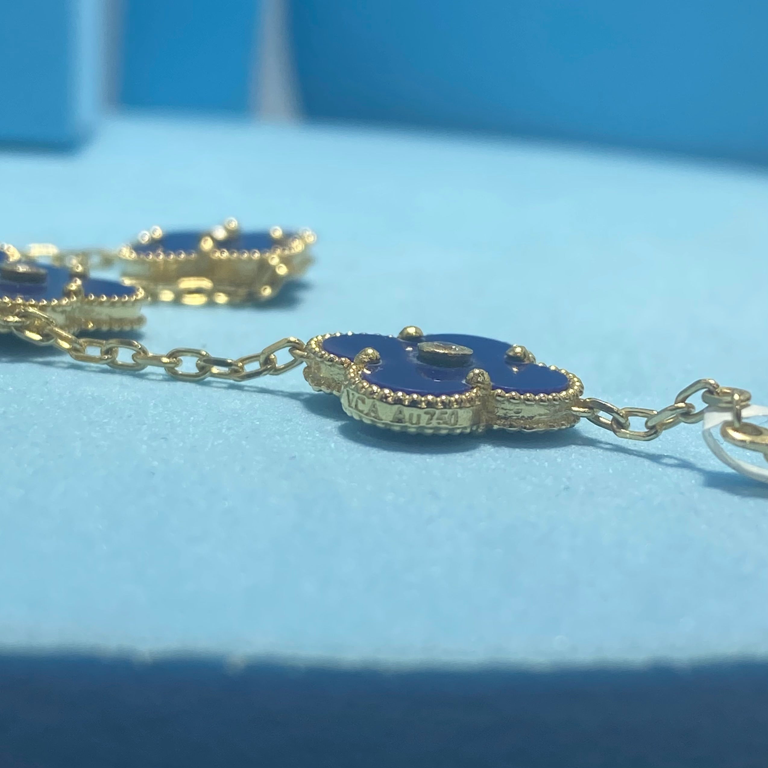 18K Yellow Gold - SJVC 15mm Royal Blue Stone 5 Flower Bracelet