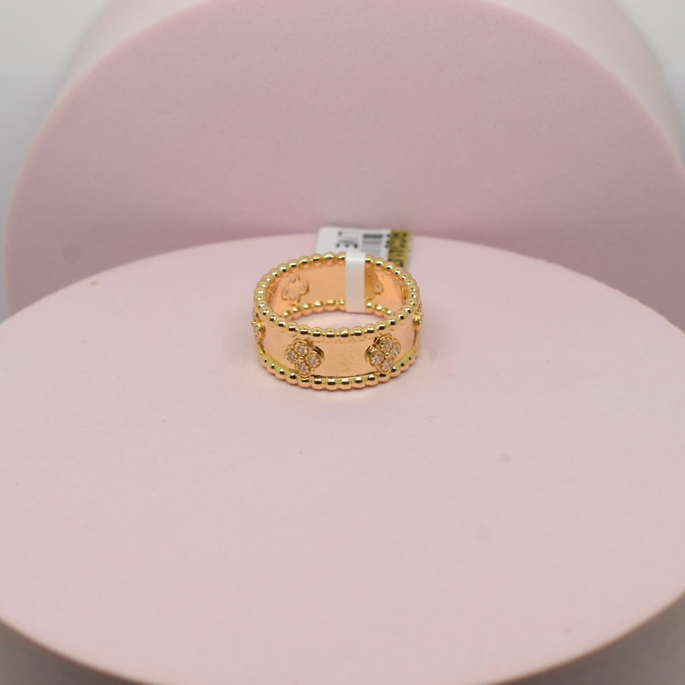 *NEW* Real 18K Yellow Gold - SJVC Clover Stone Band Ring