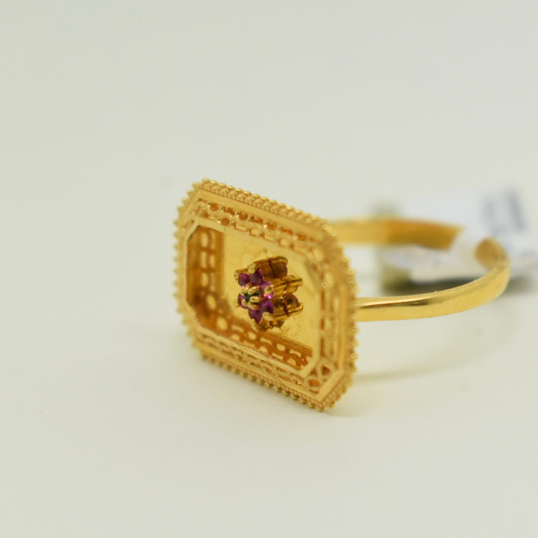 *NEW* 21K Yellow Gold - Bahraini Pink Stone Rectangle Ring