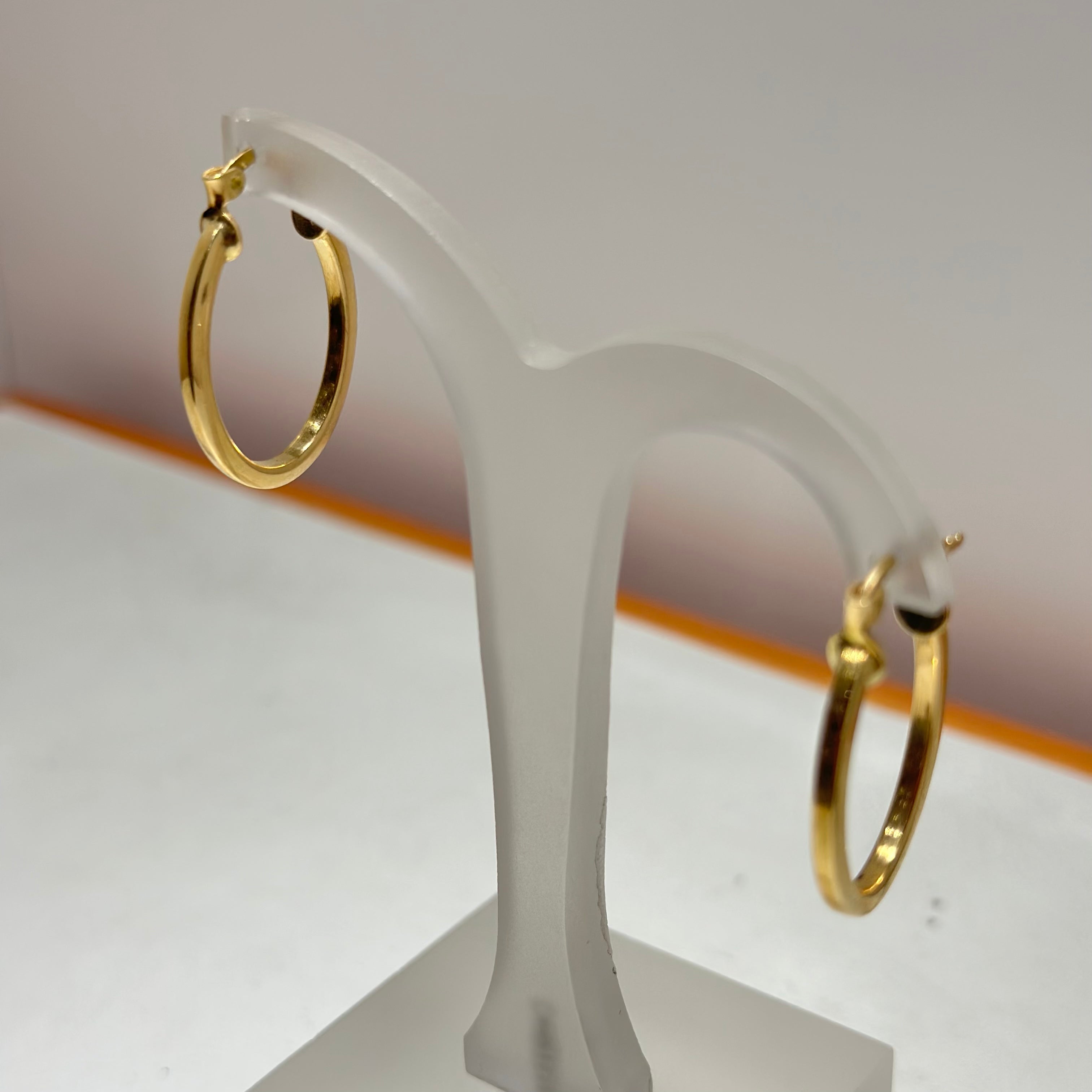 Real 18K Yellow Gold - Oval Shape Hoop Earrings