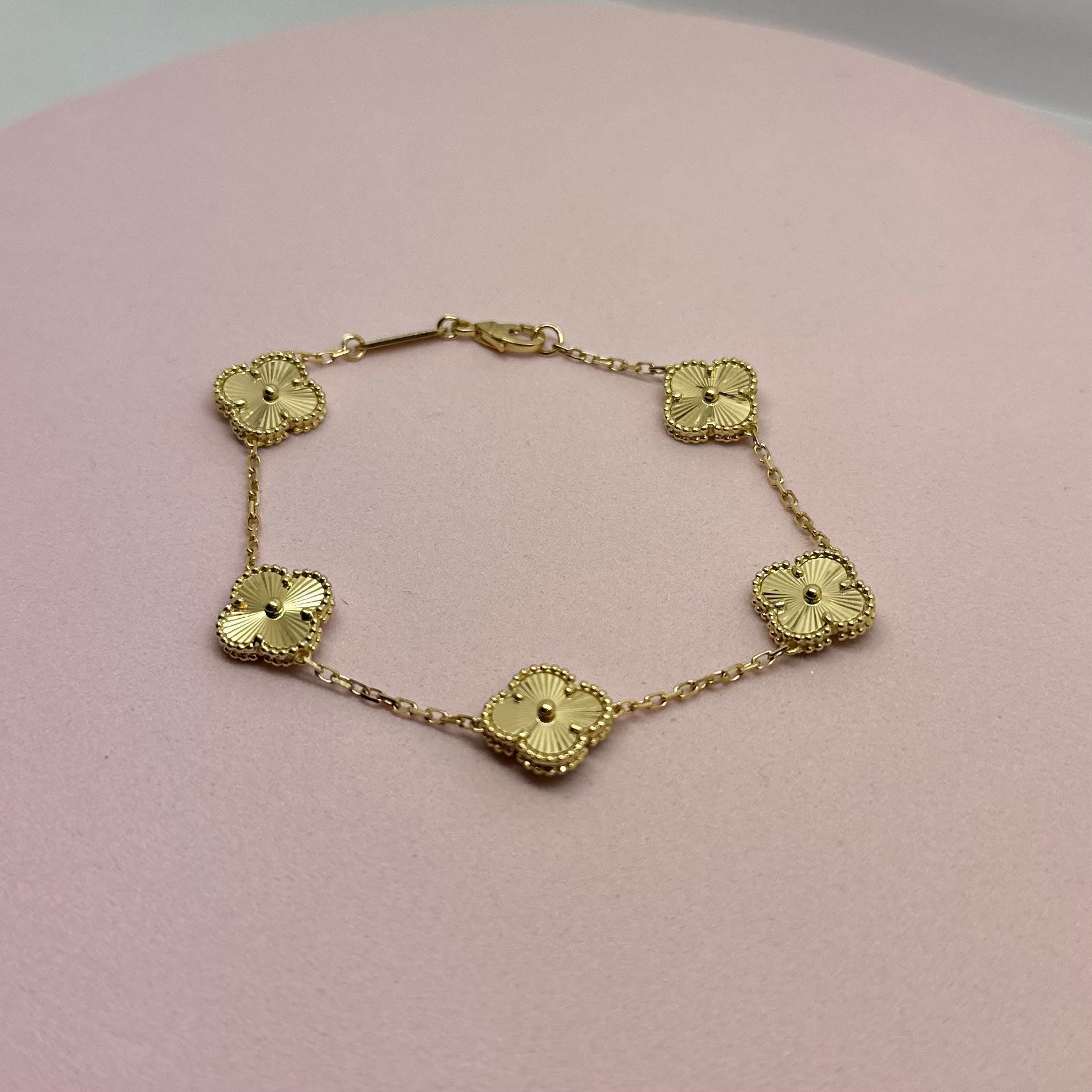 18K Yellow Gold - SJVC 12mm Sunshine 5 Flower Bracelet